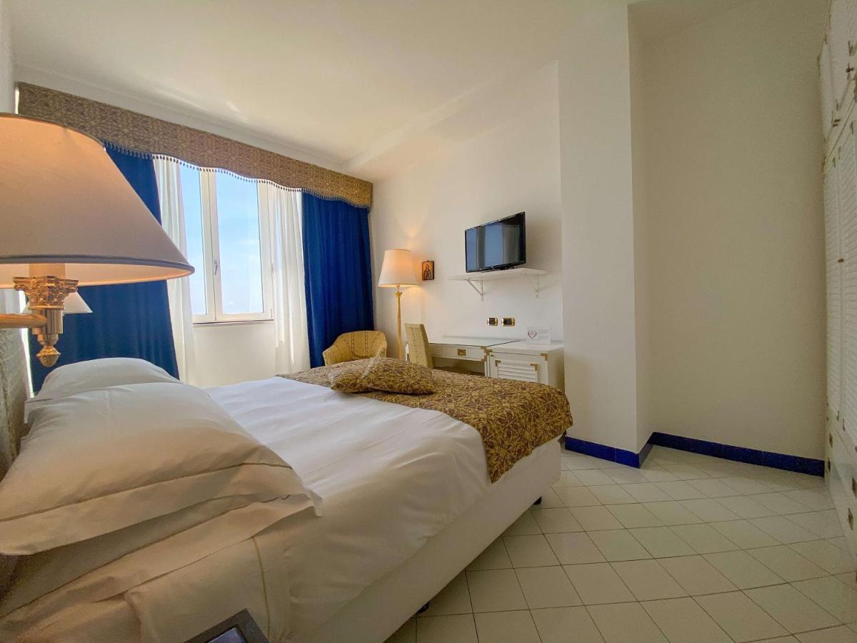 Hotel Western Acqua Novella Spotorno